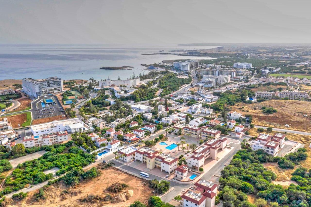 Nissi Martha Agia Napa